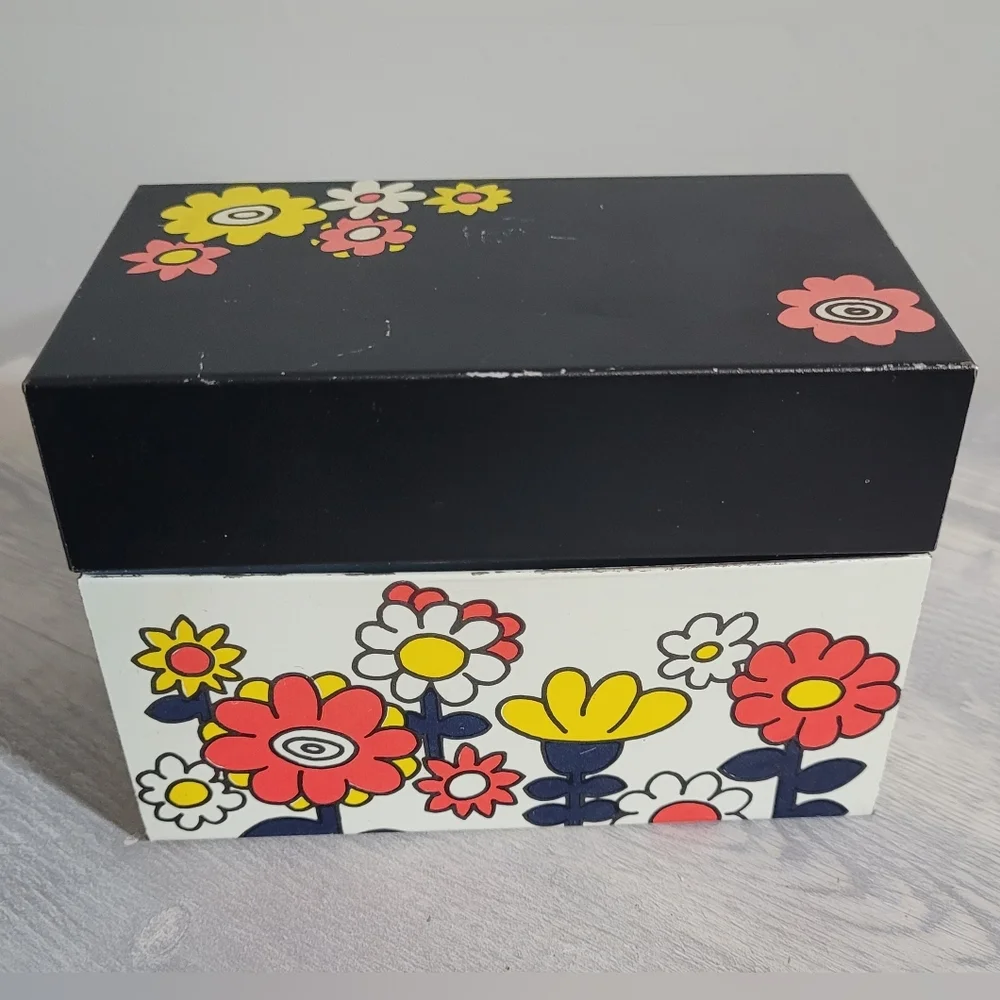 Vintage 70s Original Ohio Art Groovy Floral Print Recipe Card File Box